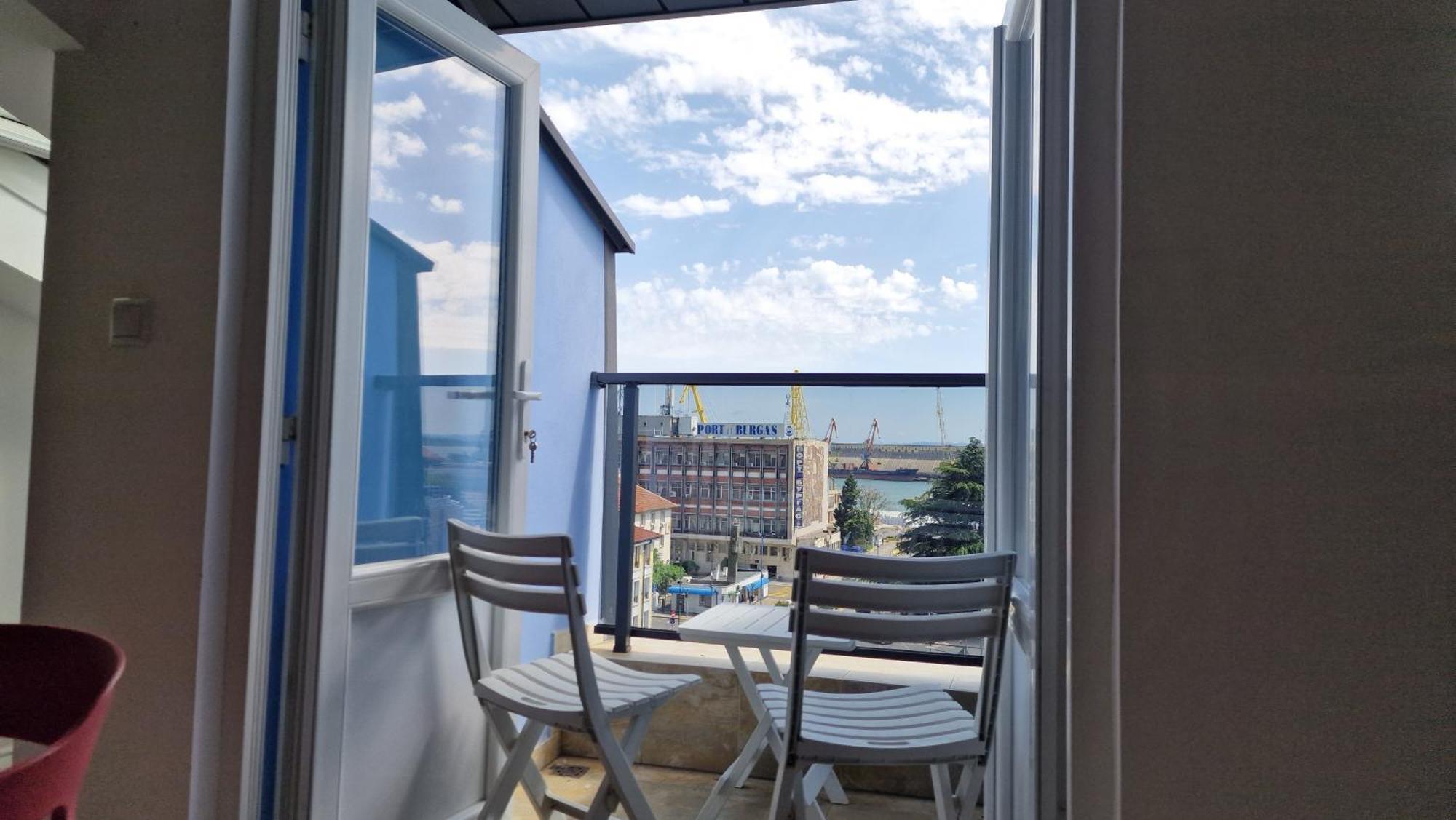Apartment Seaman's House Burgas